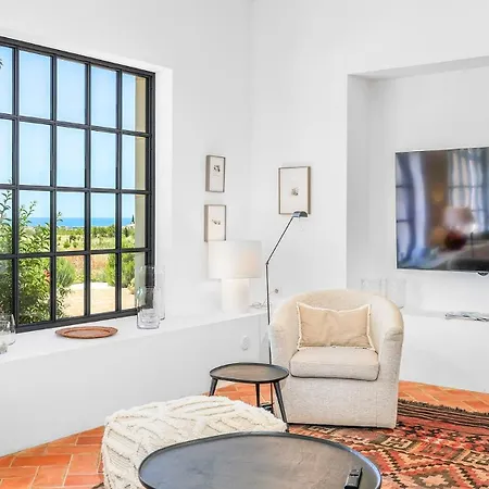 Gale Luxury In Algarve With Pool And Views * 吉亚